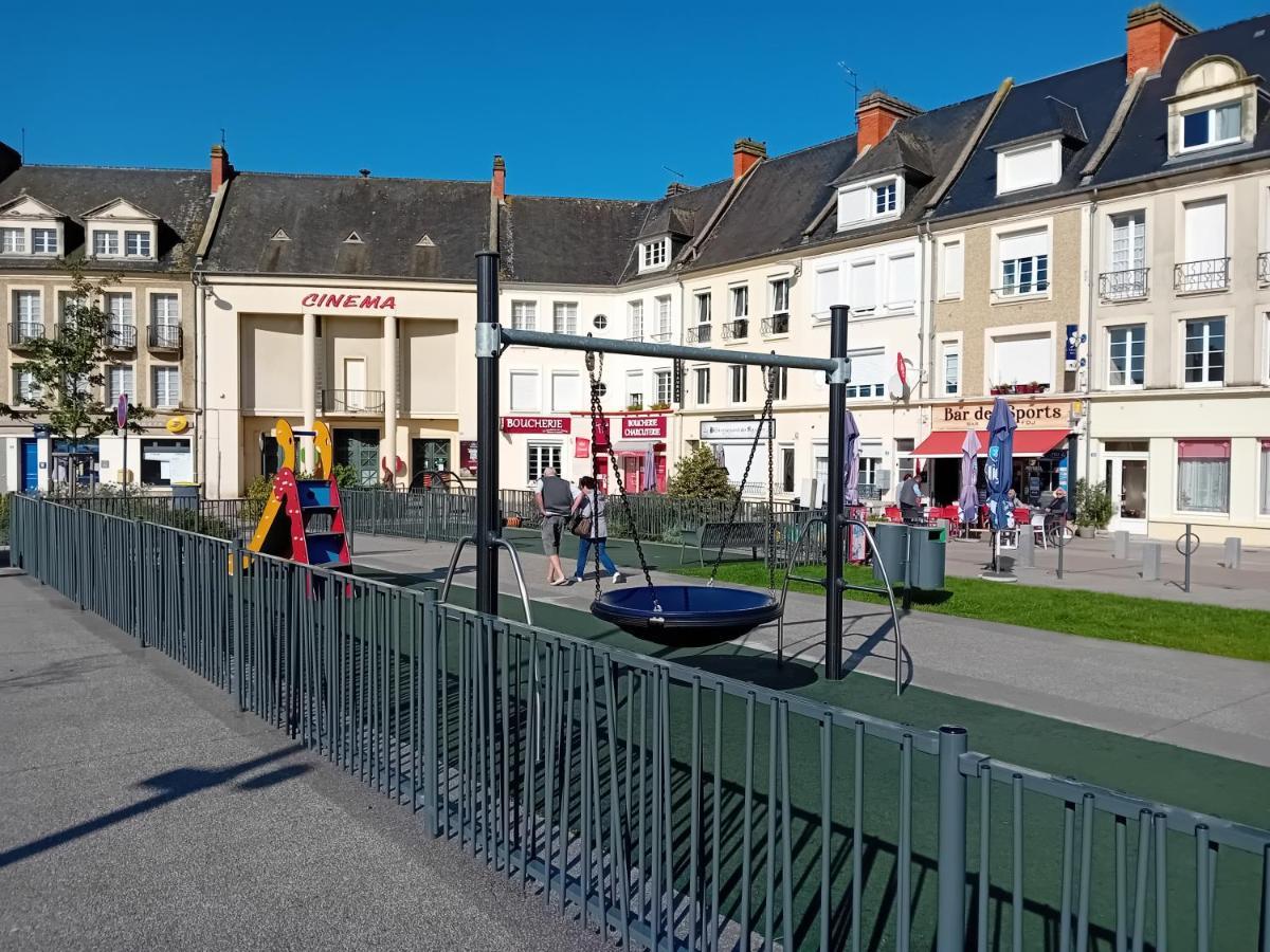 La Fromagerie Maison Lumineuse Et Spacieuse Beau Sejour 5 Ch 2 Wc 1 Sdb Grand Jardin Clos 5Mn A Pied Commerces 10 Mn Plage Omaha Beach Proche Plages Du Debarquement Trevieres エクステリア 写真